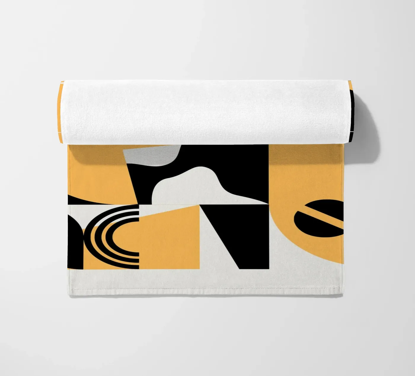 Gioco geometrico telo mare da Little Dean