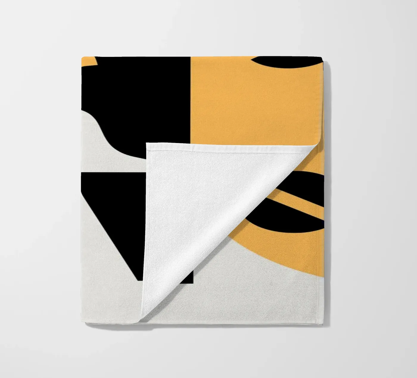 Gioco geometrico telo mare da Little Dean