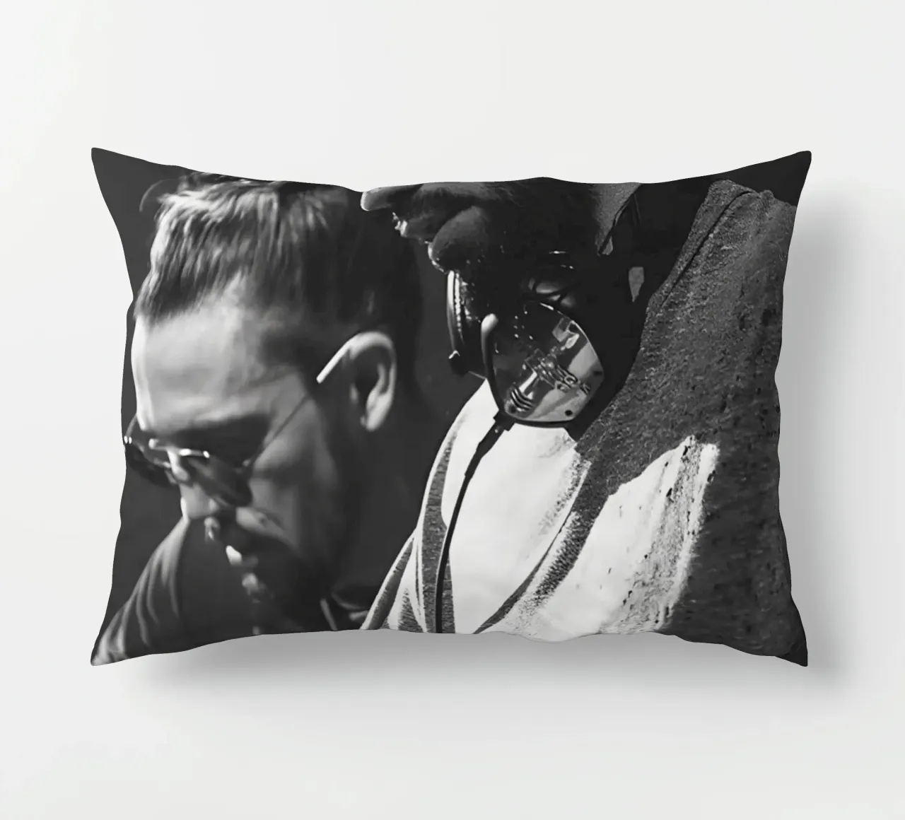 Dimitri Vegas & Like Mike cuscino da Low poly art