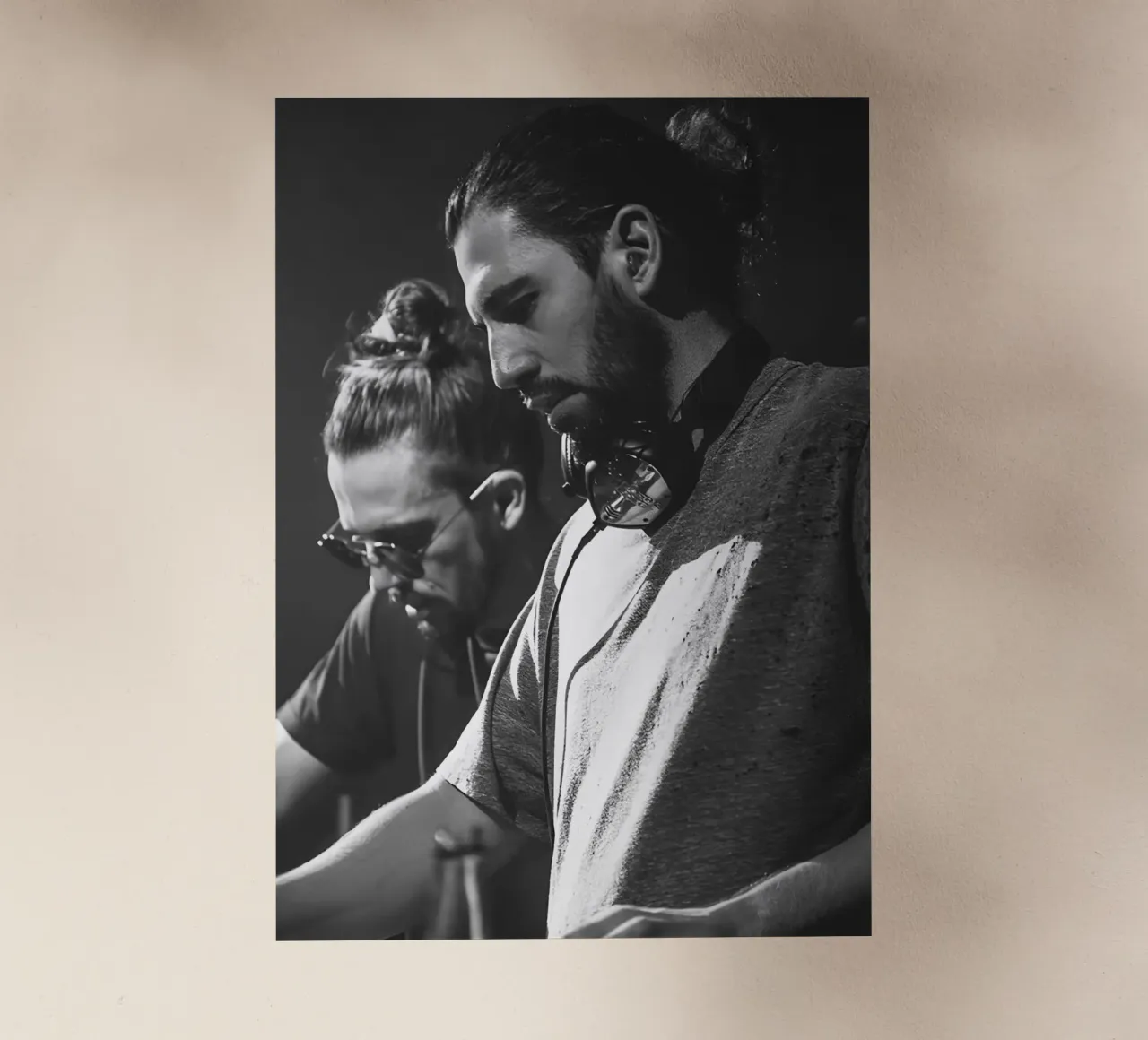 Dimitri Vegas & Like Mike pellicola backlit da Low poly art