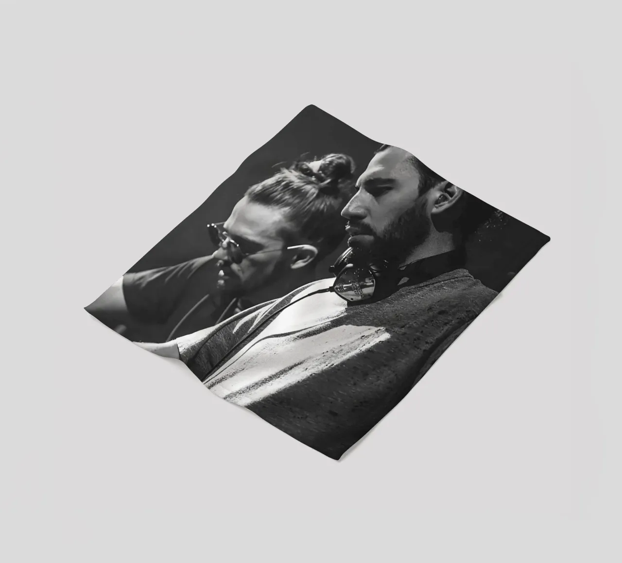 Dimitri Vegas & Like Mike coperta in pile da Low poly art