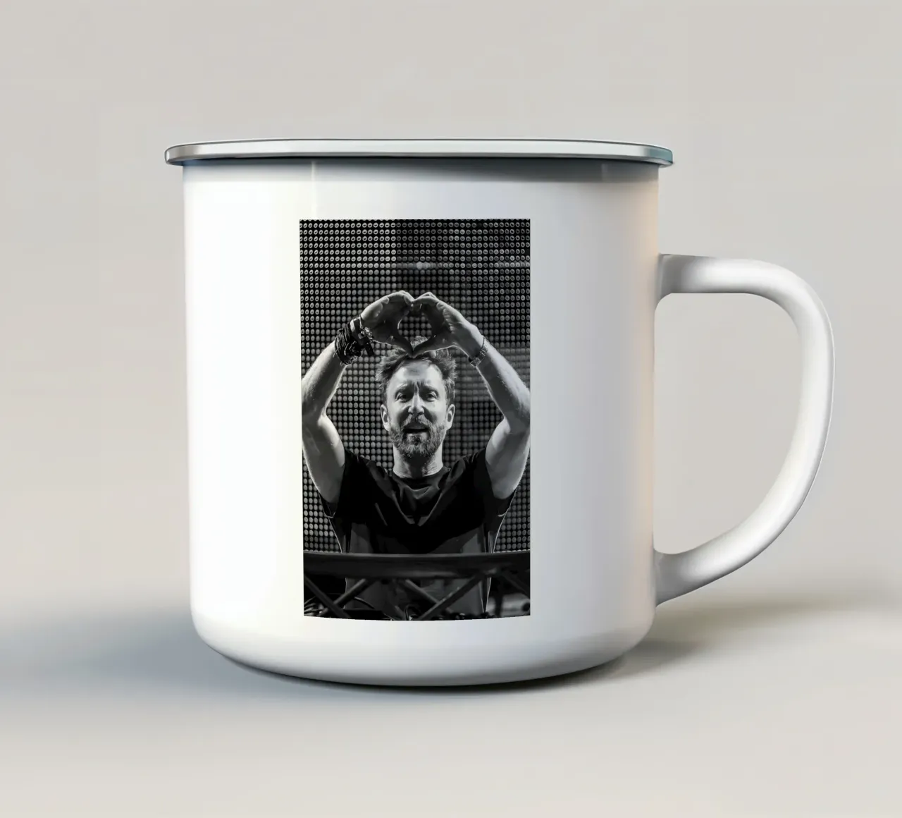 David Guetta, tazza in smalto da Low poly art