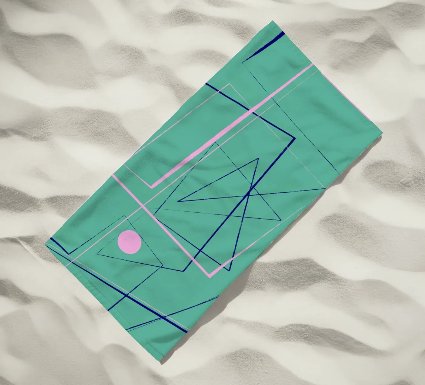 Angular Lines No 24 strandhanddoek van treechild