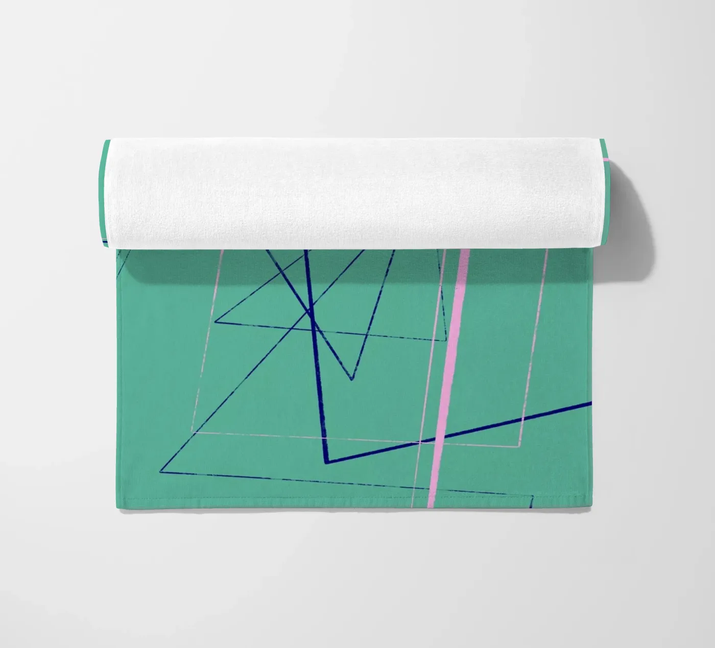 Angular Lines No 24 strandhanddoek van treechild