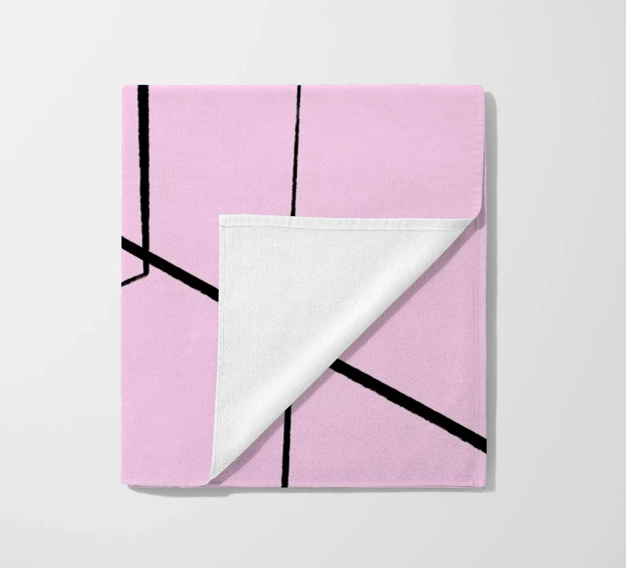 Angular Lines No 4 strandhanddoek van treechild