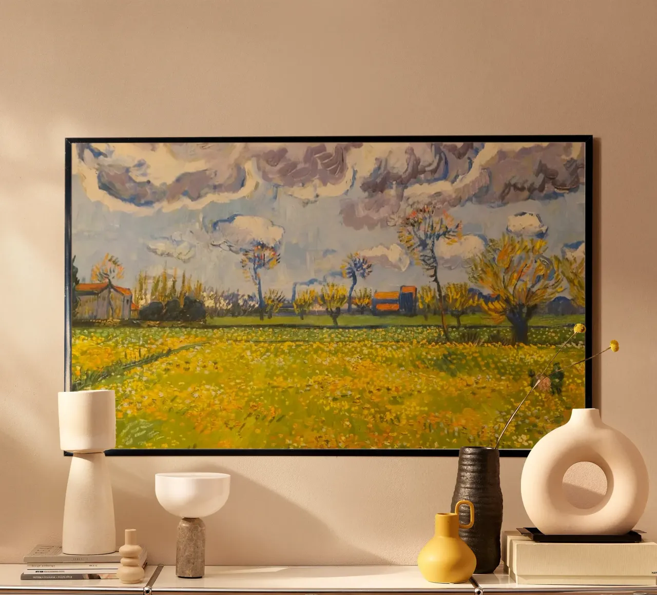 field with cloudy sun poster con telaio in alluminio da melts