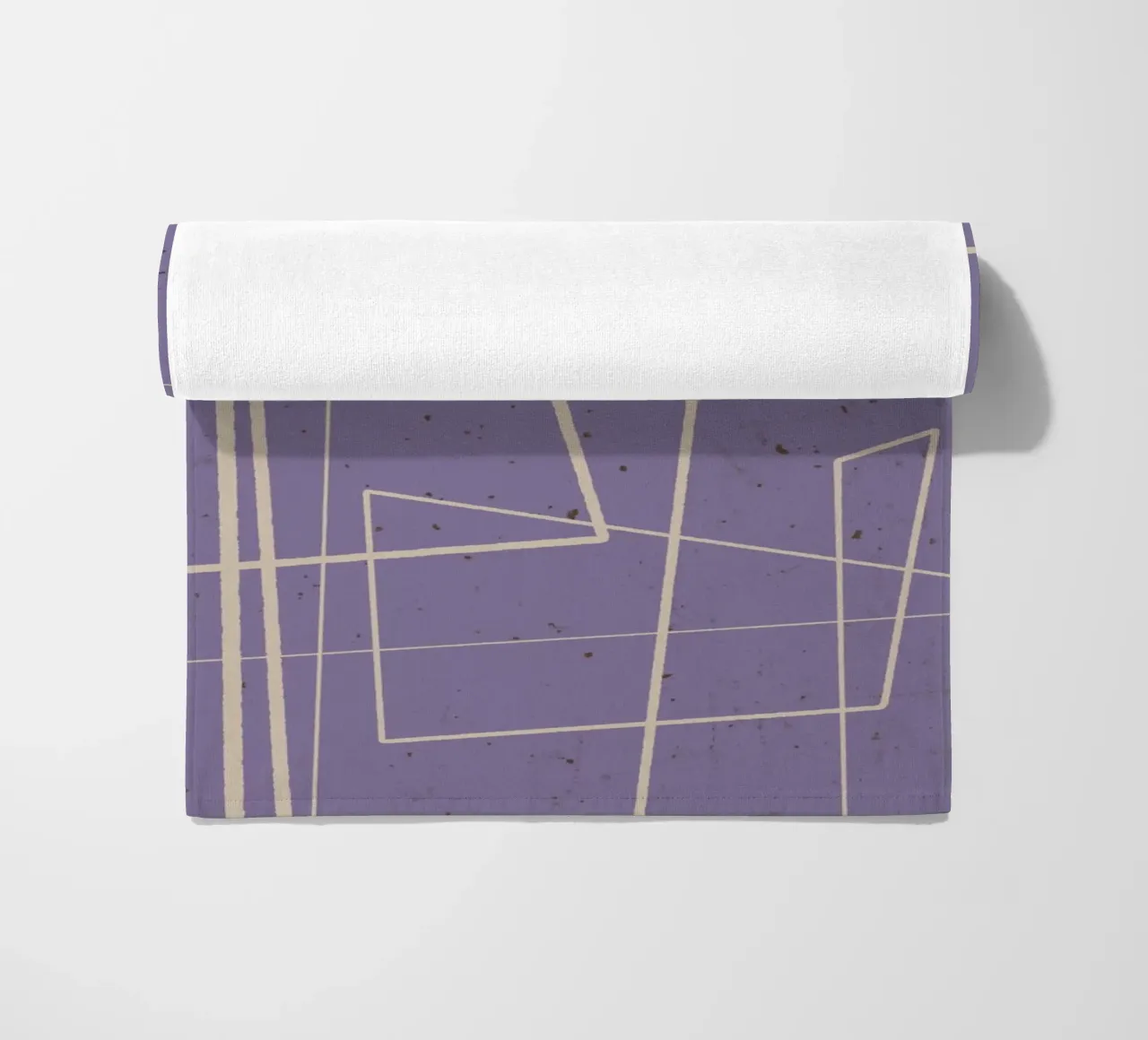 Angular Lines No 12 strandhanddoek van treechild