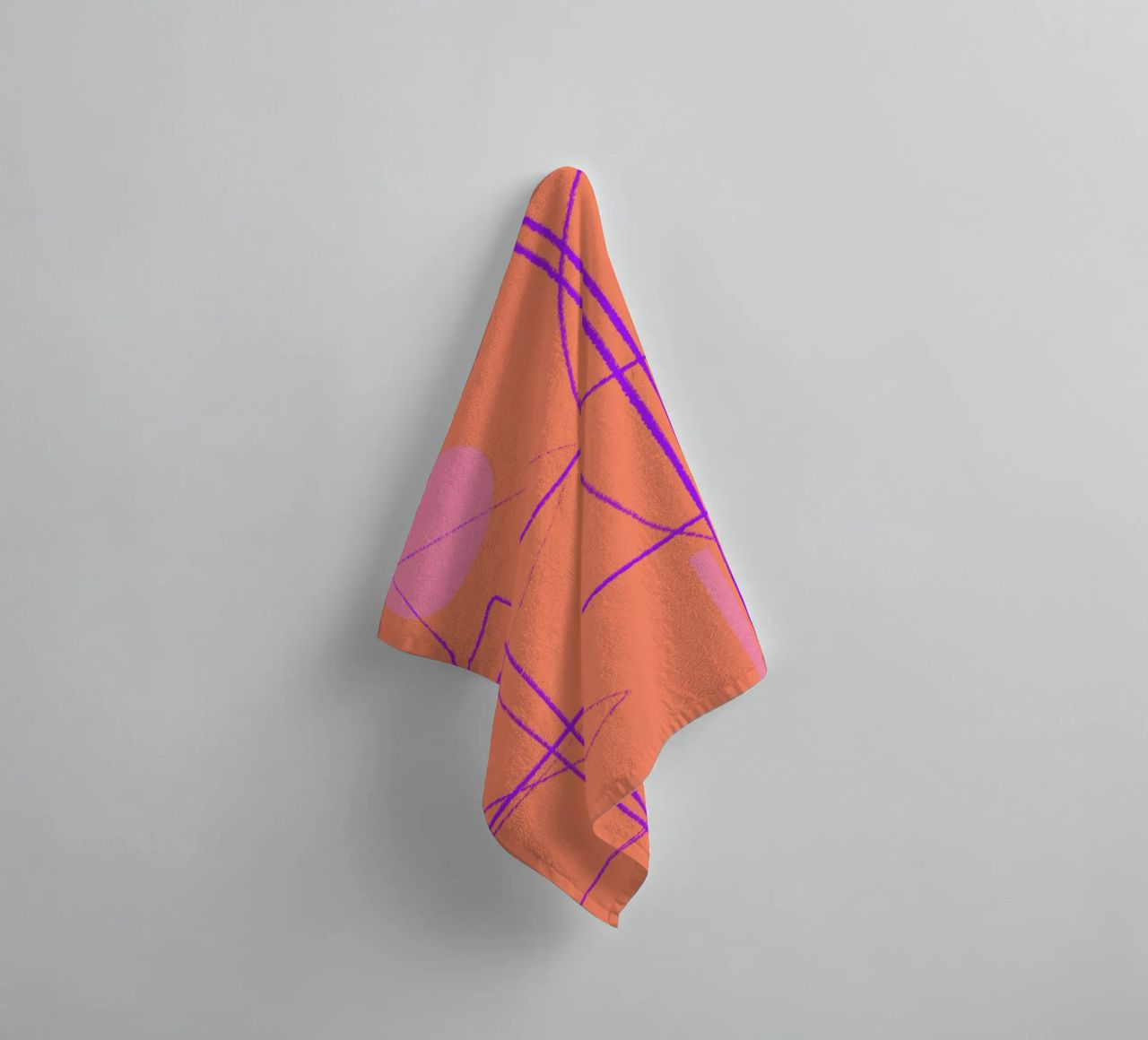Angular Lines No 11 badhanddoek van treechild