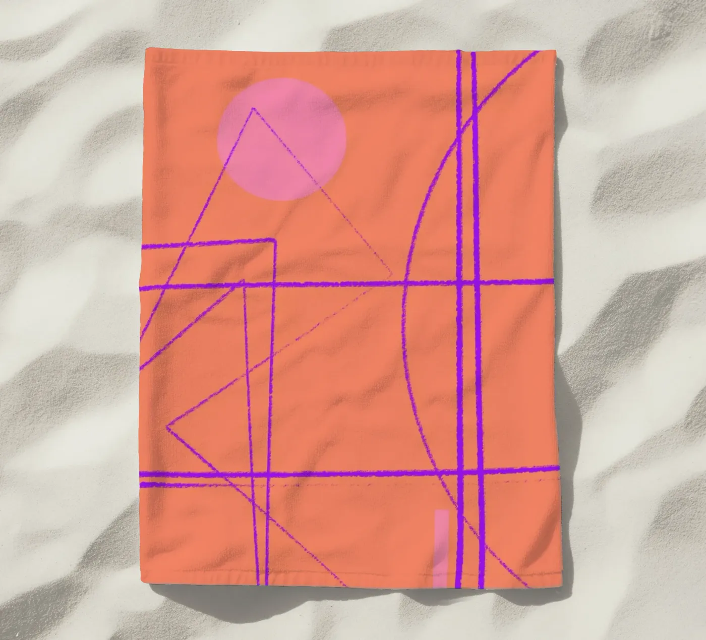 Angular Lines No 11 strandhanddoek van treechild