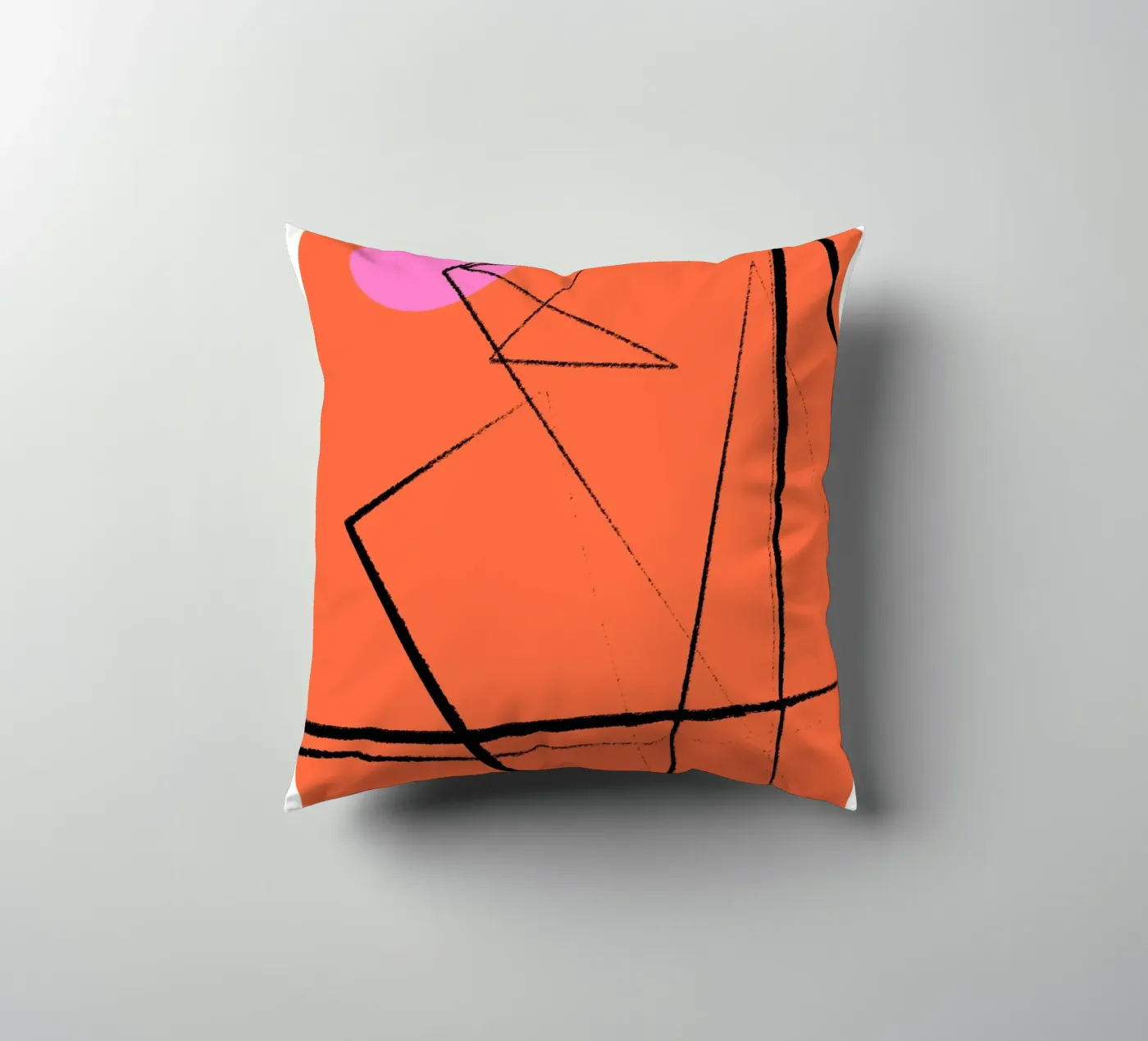 Angular Lines No 15 coussin de treechild