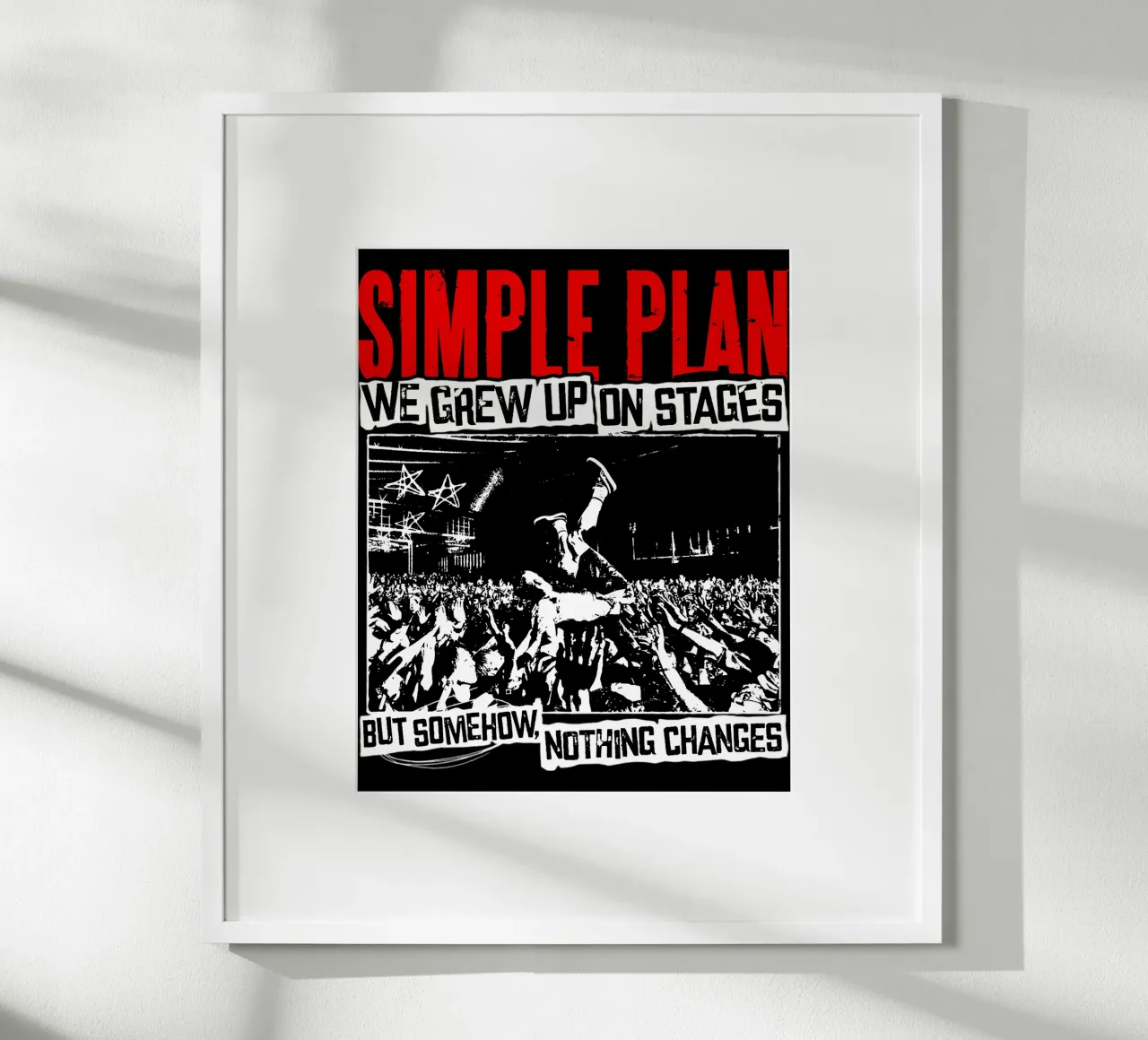Padella semplice Grunge Punk poster con telaio in legno da sophielouise.designs
