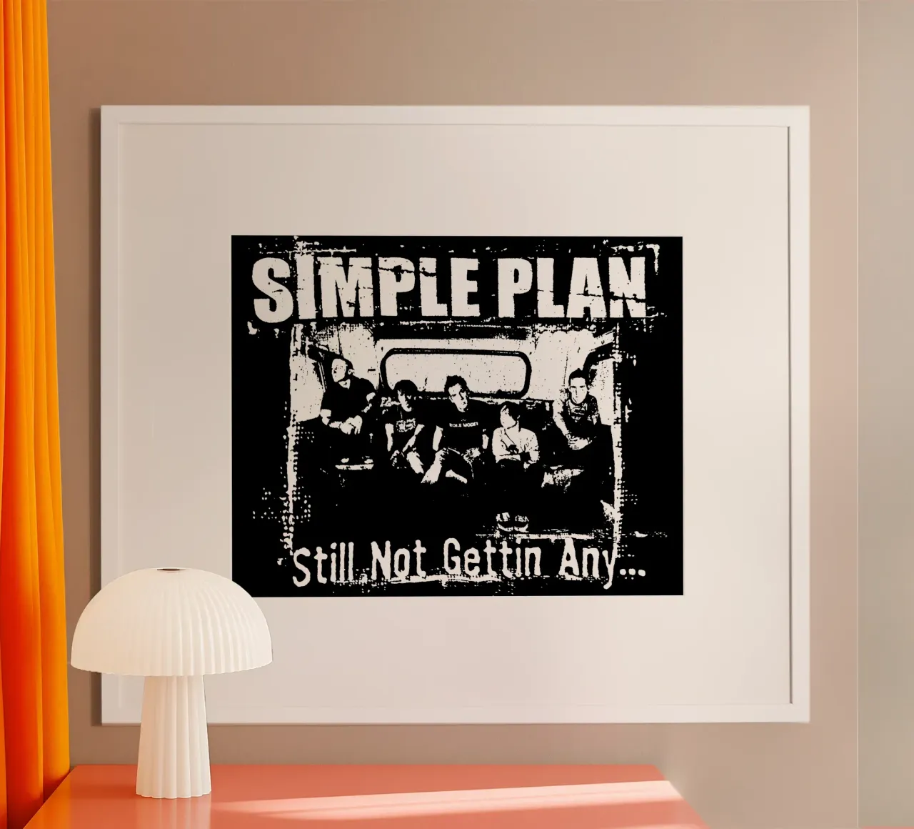 Semplice sagoma di padella Pop poster con telaio in legno da sophielouise.designs