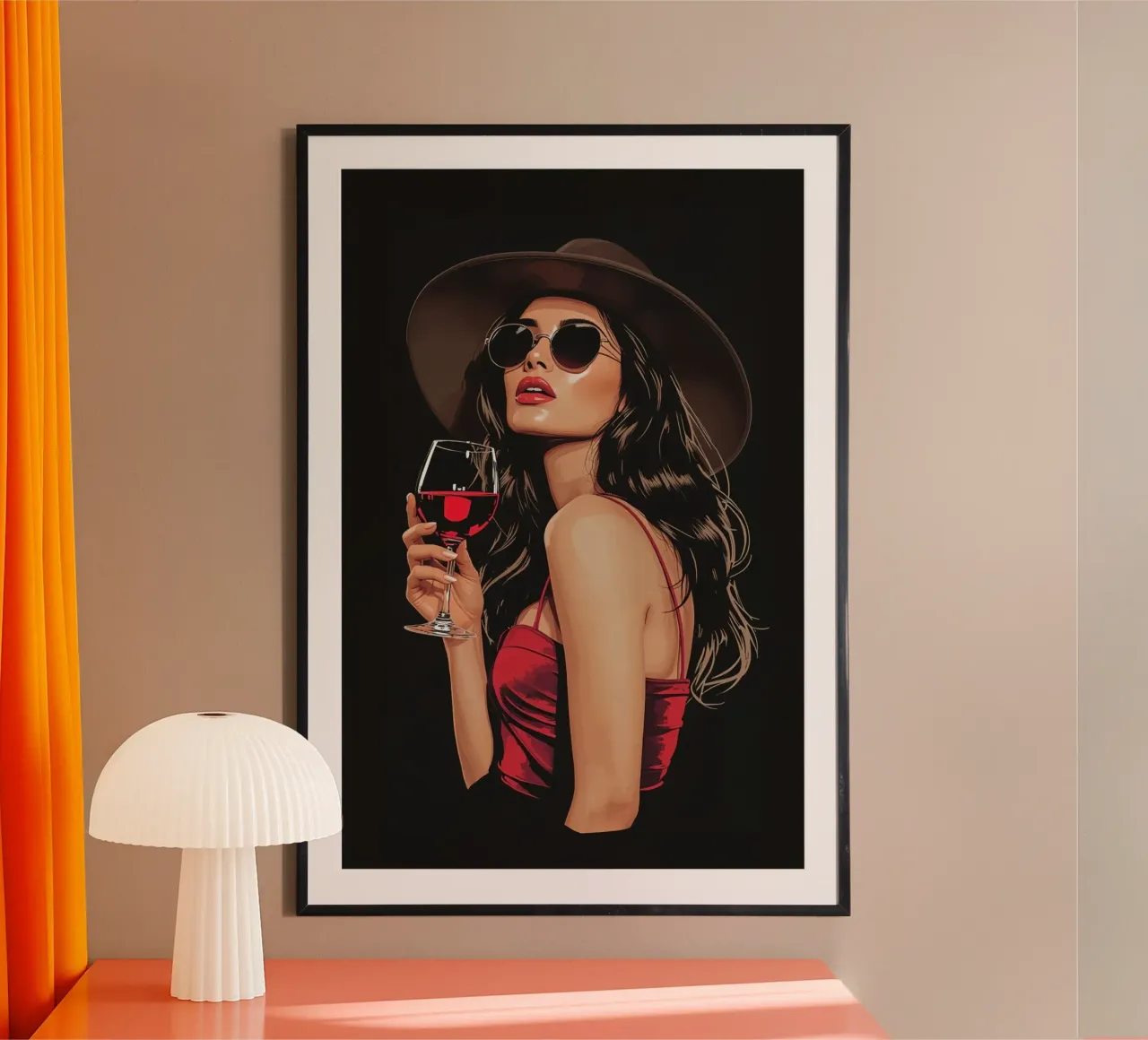 Donna con occhiali da sole e cappello poster con telaio in plastica da DesignDoodle