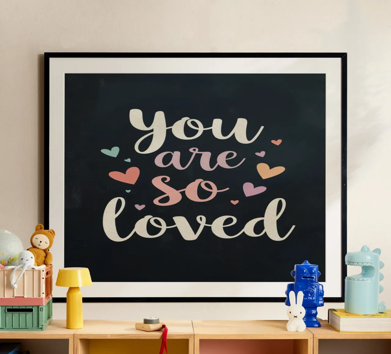 Testo You Are So Loved con cuori su sfondo scuro poster da DesignDoodle