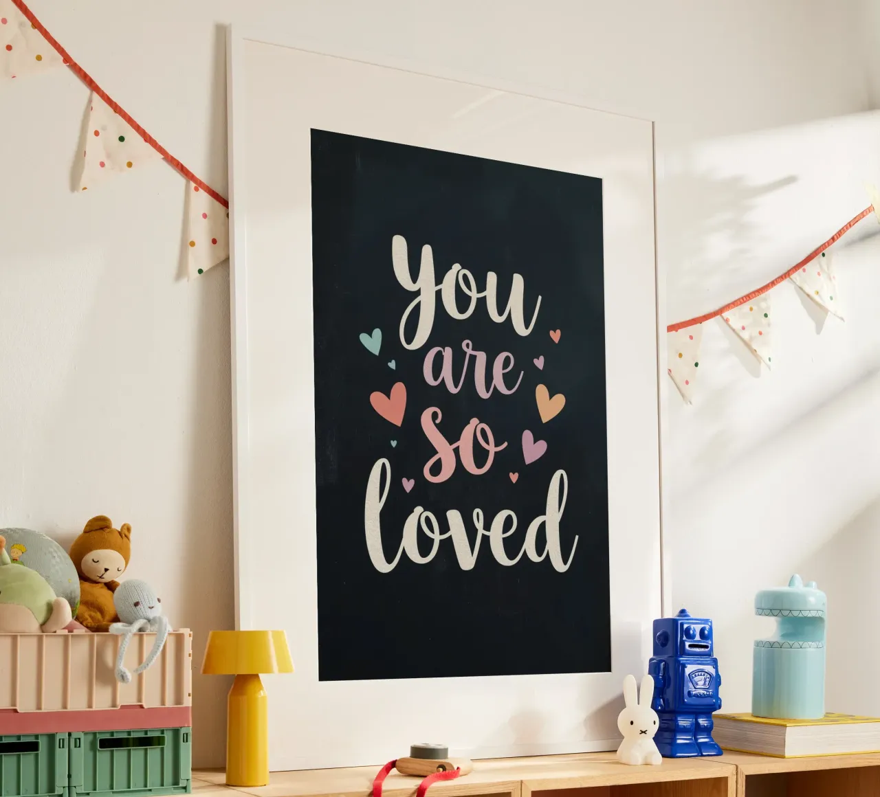 Testo You Are So Loved con cuori su sfondo scuro poster da DesignDoodle