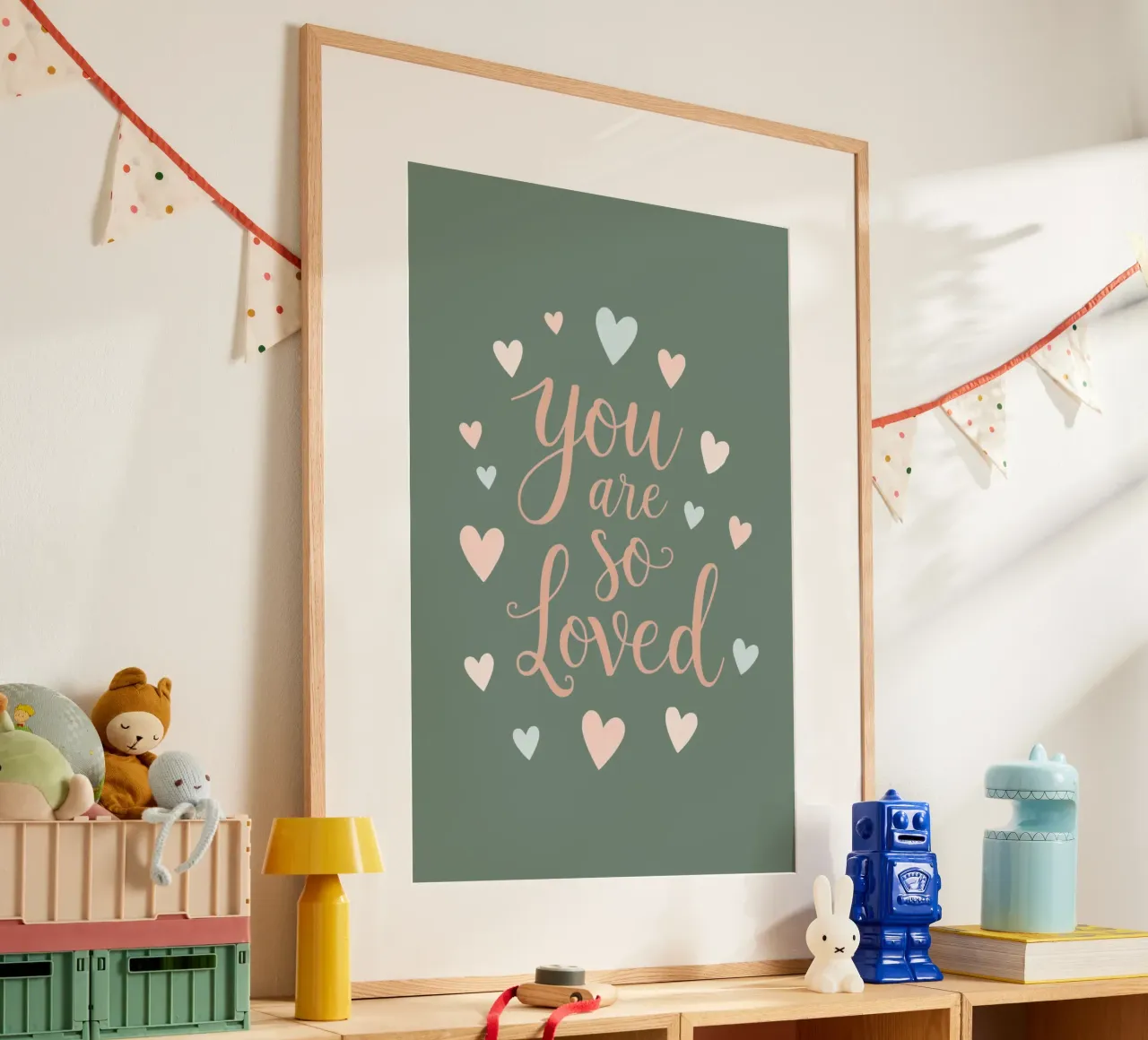 Testo You Are So Loved con cuori rosa e blu poster da DesignDoodle