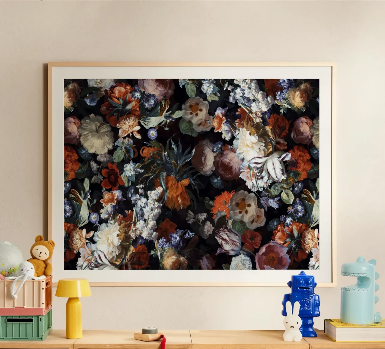 Giardino barocco di rose antiche e peonie di notte poster con telaio in alluminio da Vintage World - Uta Naumann