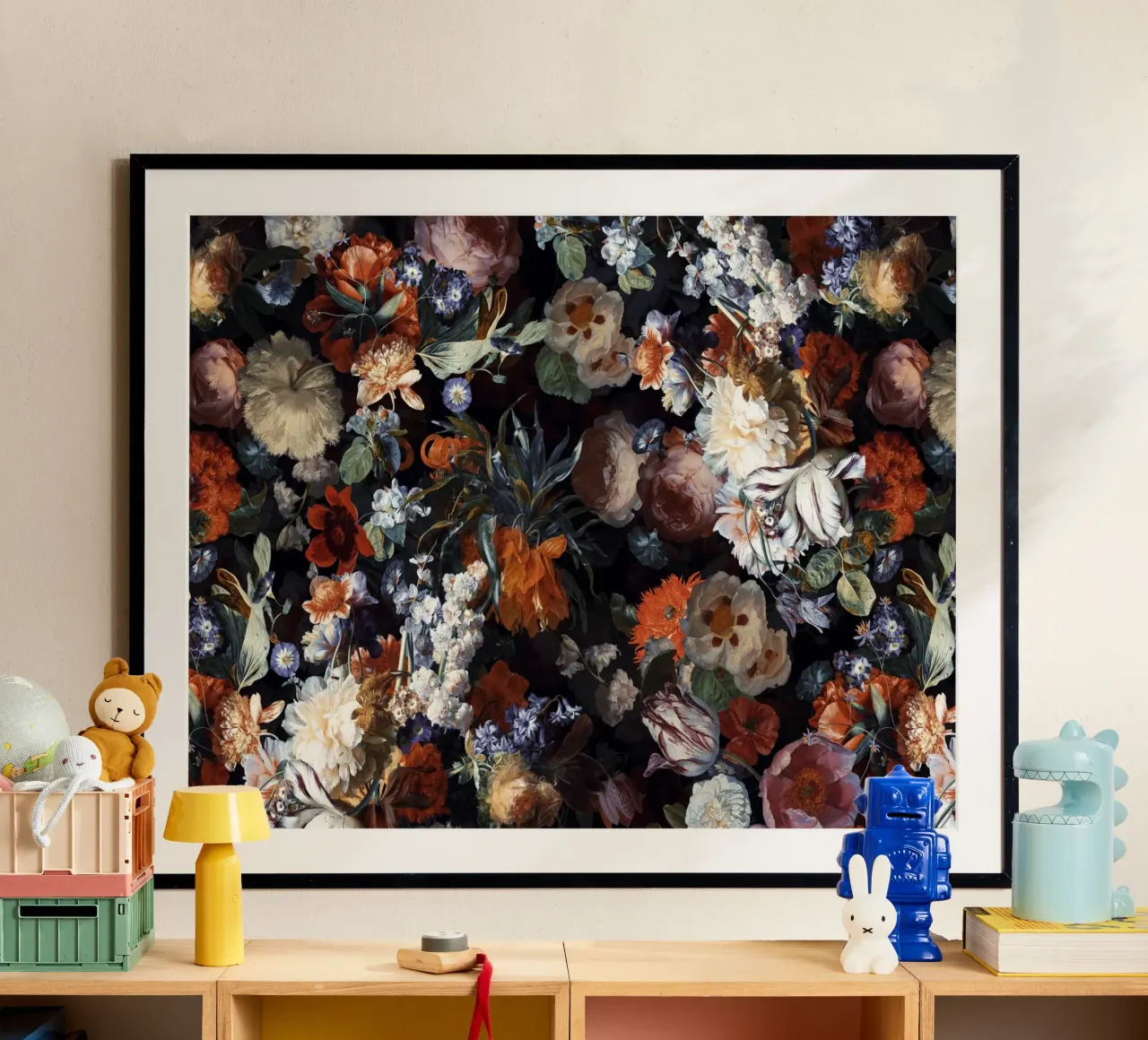 Giardino barocco di rose antiche e peonie di notte poster con telaio in alluminio da Vintage World - Uta Naumann