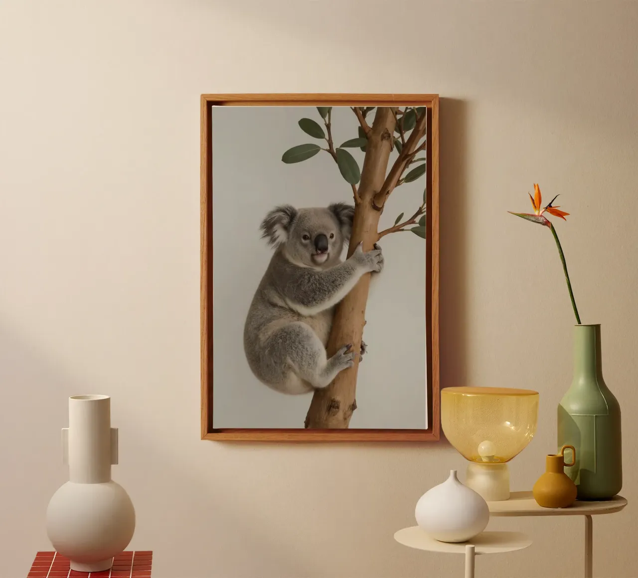 Koala die eucalyptustak vasthoudt canvas met Baklijst van DesignDoodle