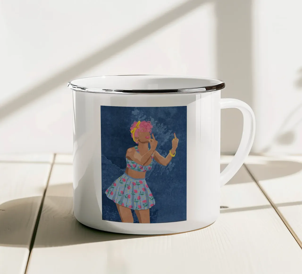 Donna ribelle tazza in smalto da mesa