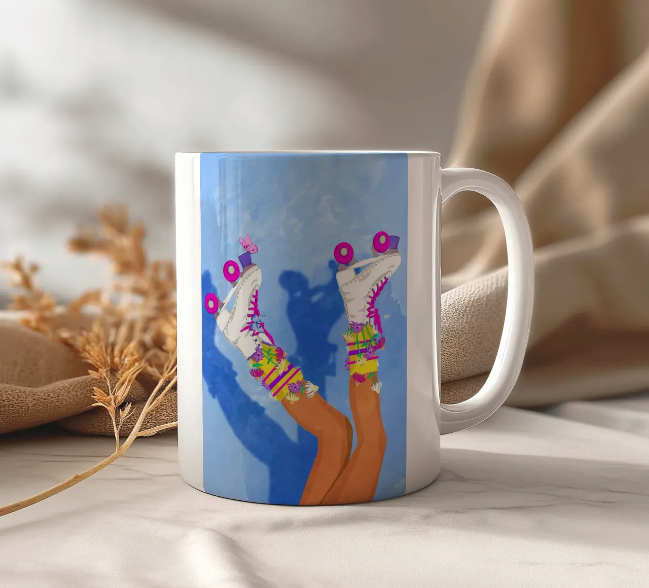 Pattini a rotelle con fiori tazza in ceramica da mesa