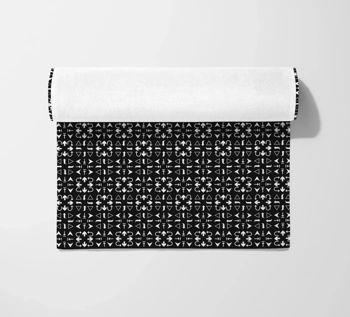 Arrows Pattern #1 serviette de plage de kathrinmay
