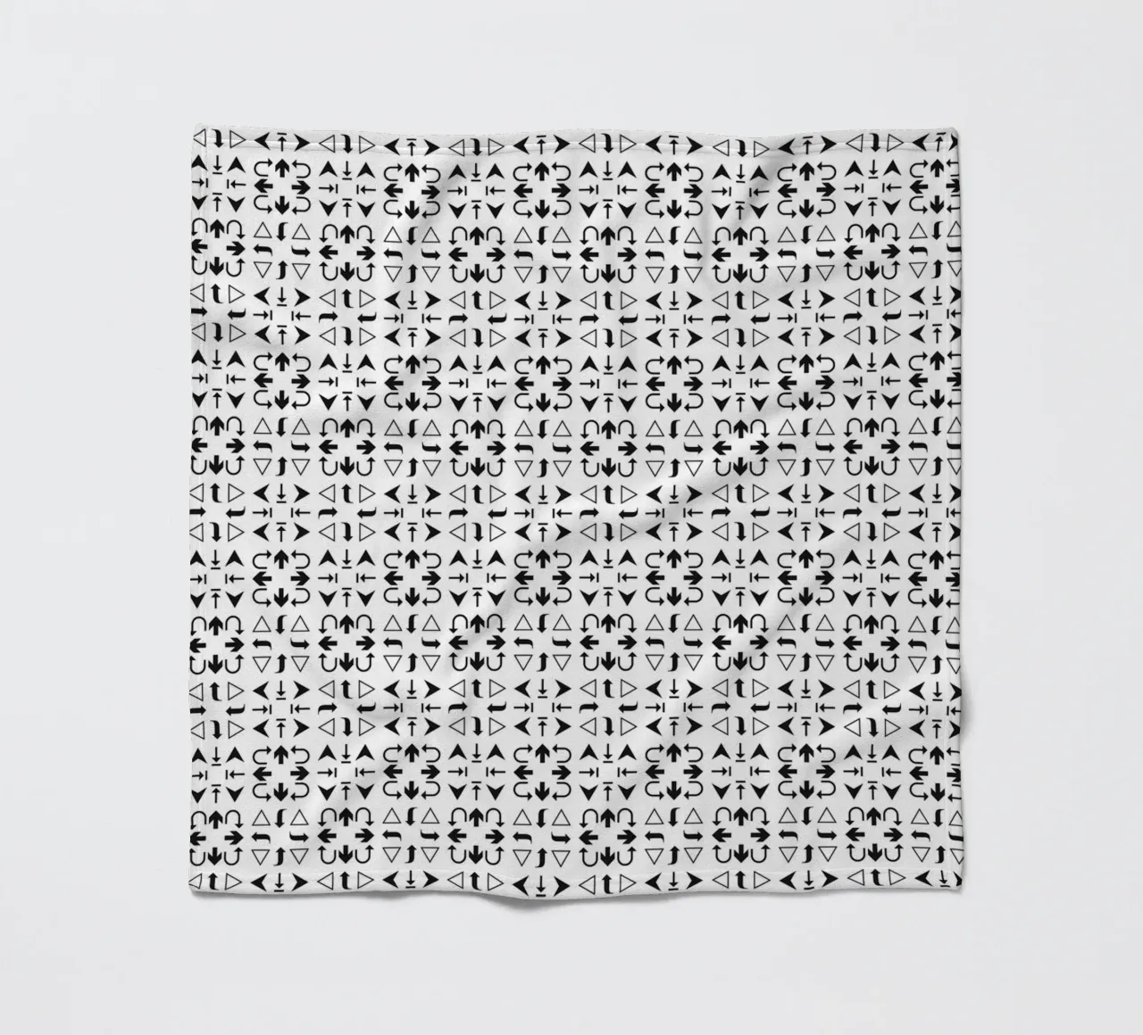 Arrows Pattern #2 coperta in pile da kathrinmay