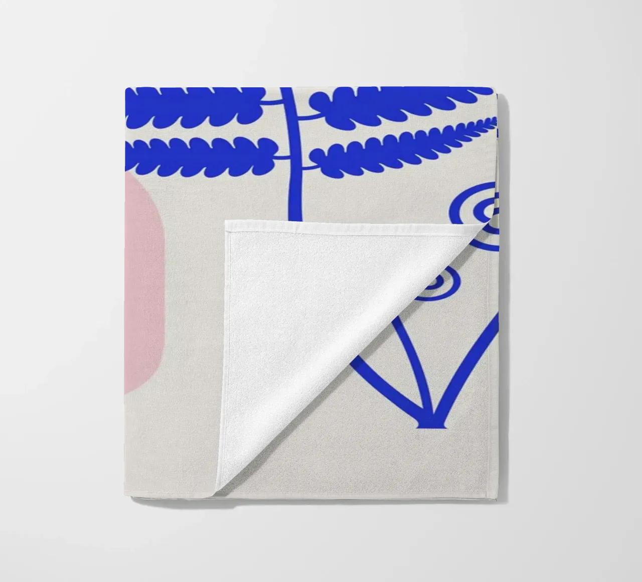 Pink boho interior telo mare da Little Dean