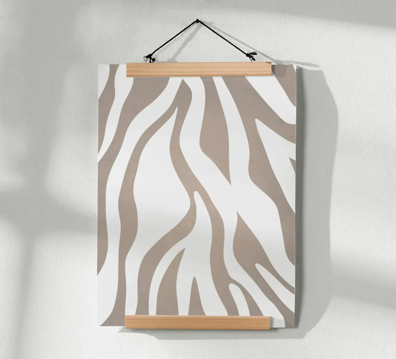 Grigio millenario poster con telaio in plastica da WijdevenPrints