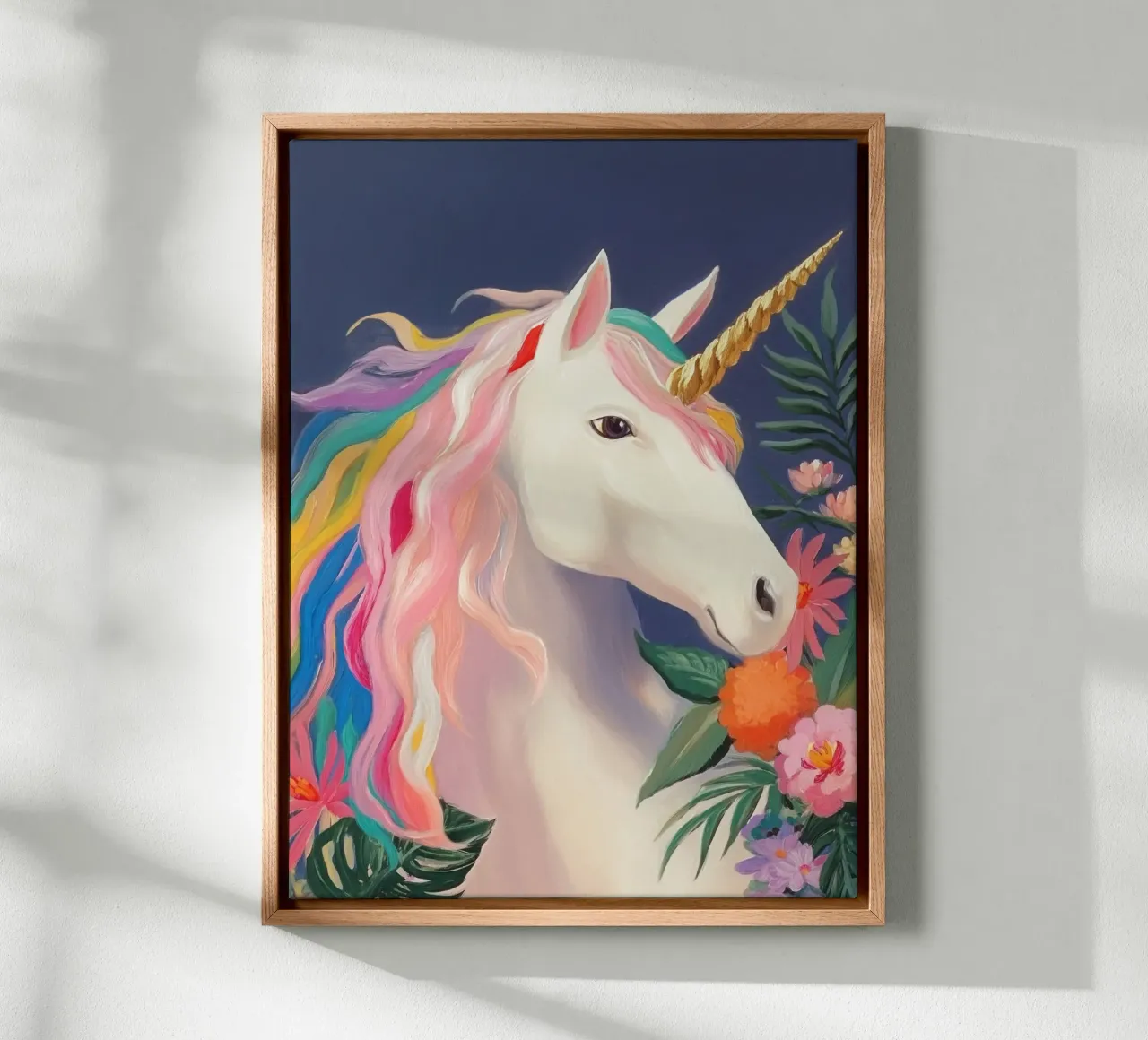 Unicorno in un sogno floreale tela con Cornice a cassetta da Carinaprint
