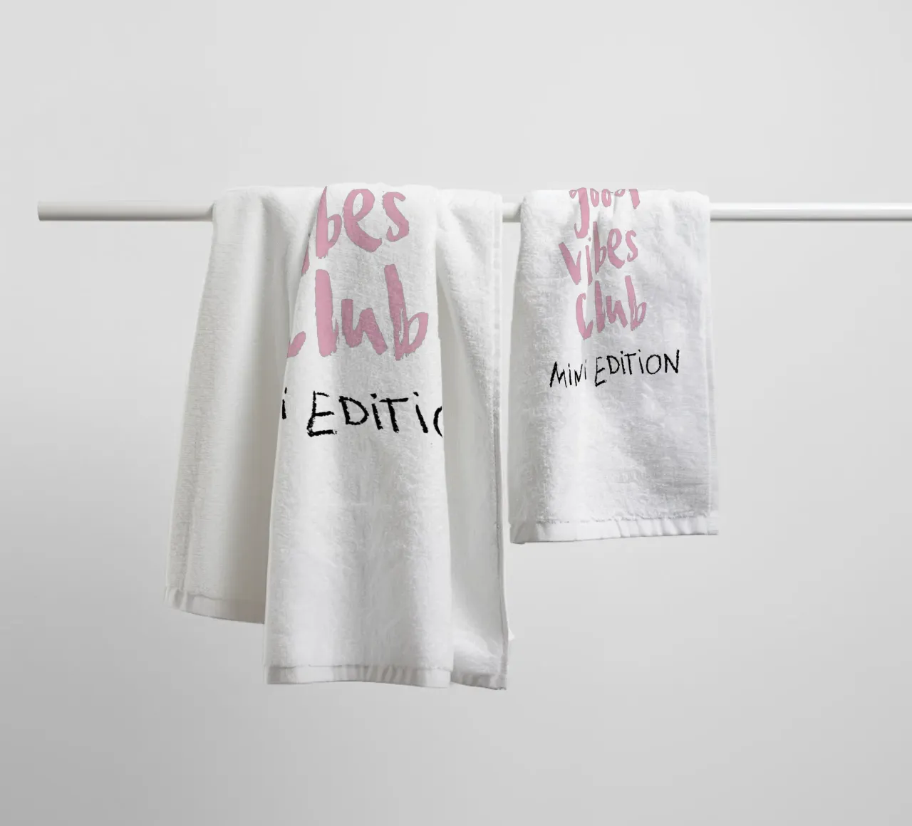 Good vibes Club - Mini Edition asciugamano da bagno da Brushmeetspaper