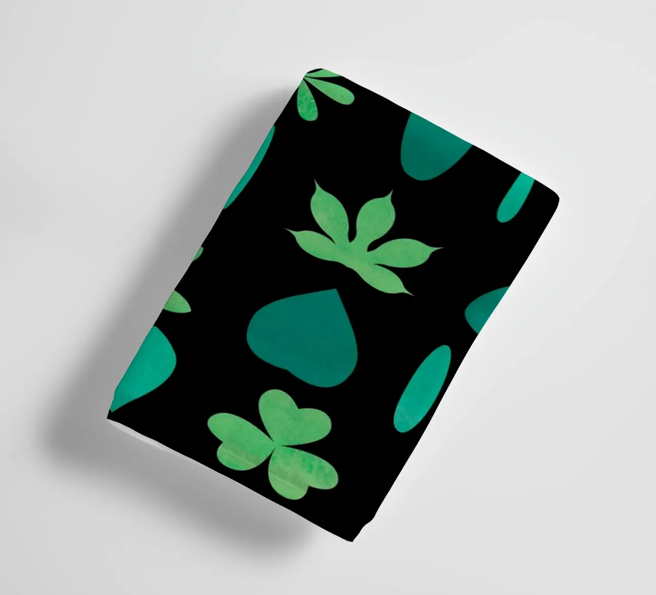 Leaf Shapes and Arrangements #2 asciugamano da bagno da kathrinmay
