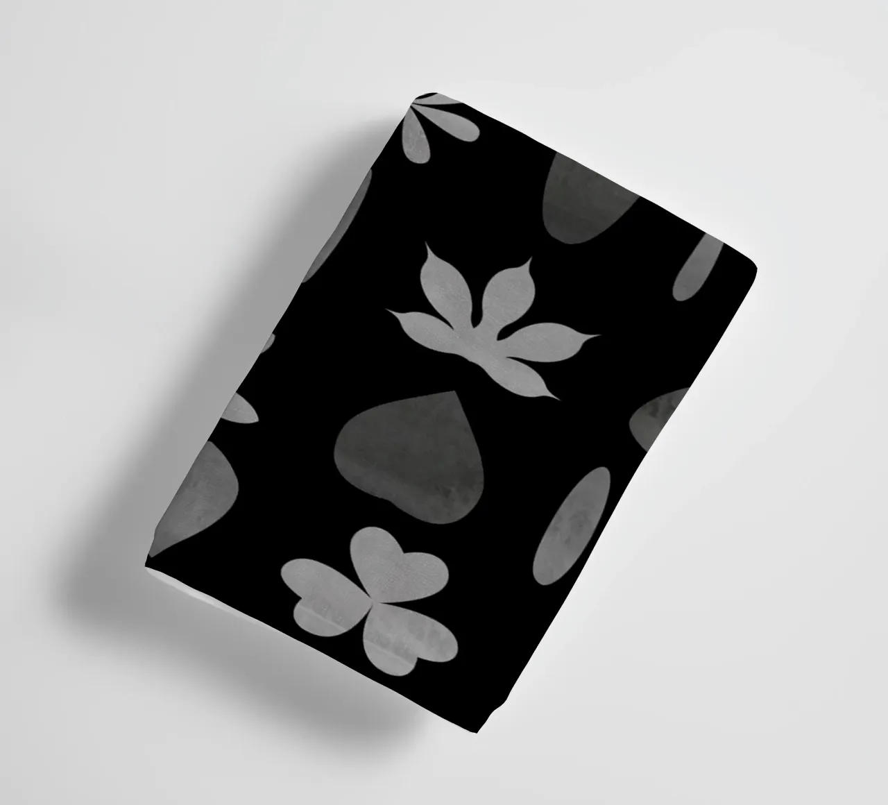 Leaf Shapes and Arrangements #3 asciugamano da bagno da kathrinmay