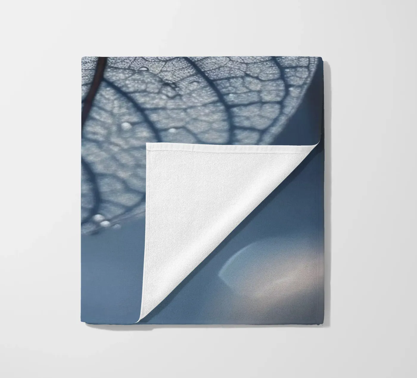 Leaf In Moonlight telo mare da treechild