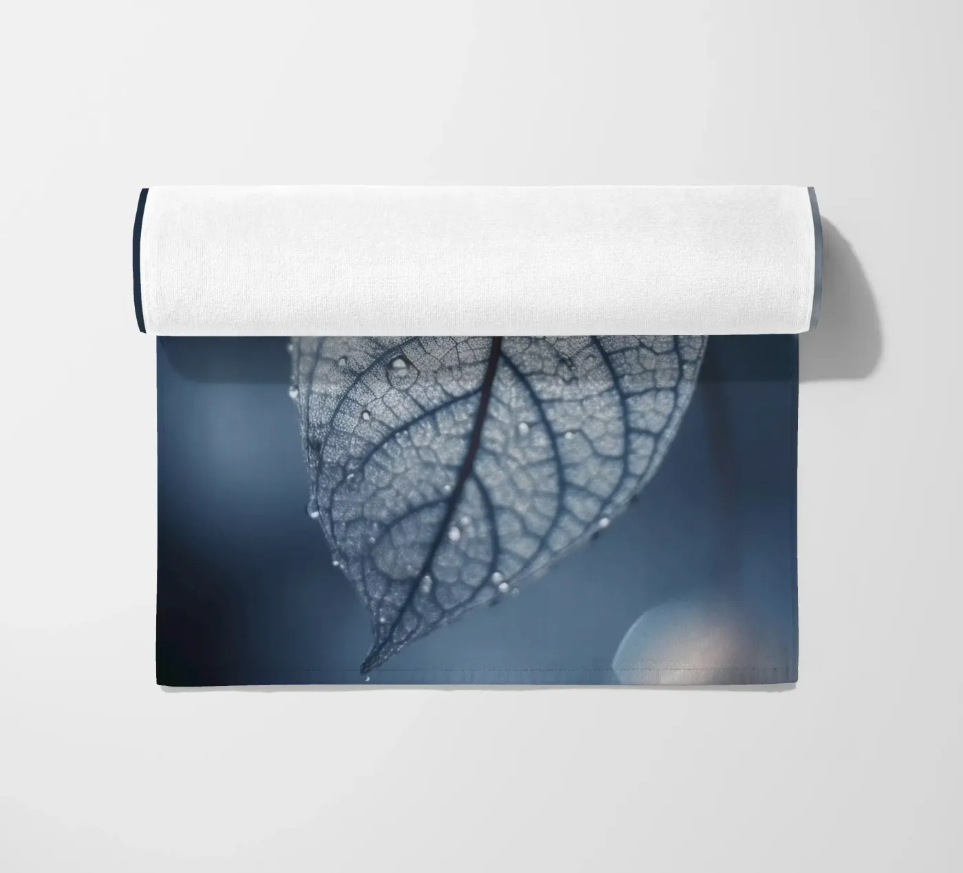 Leaf In Moonlight telo mare da treechild