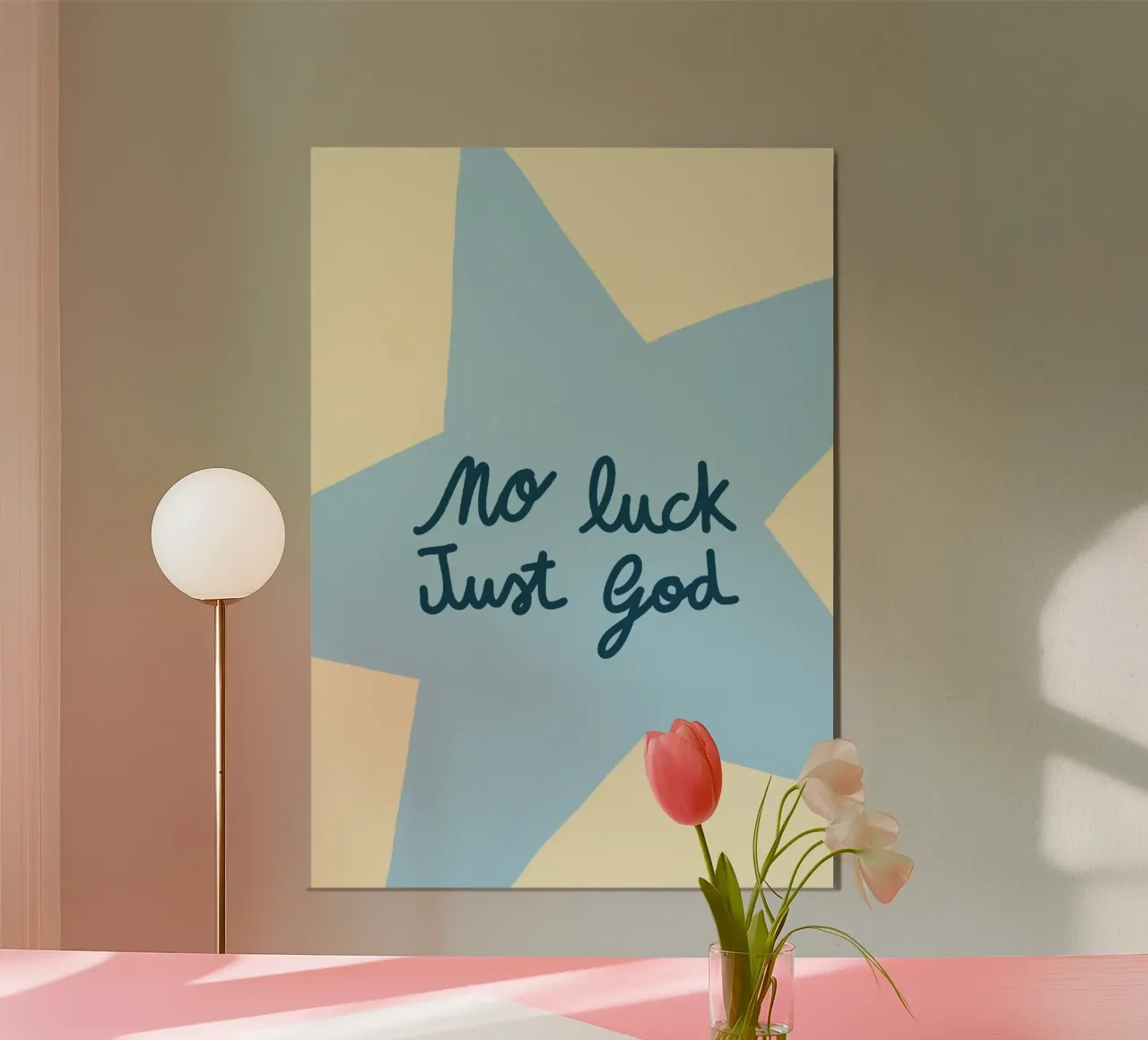 No Luck Just God, stampa d'arte minimalista a forma di stella poster con telaio in legno da vintagepod