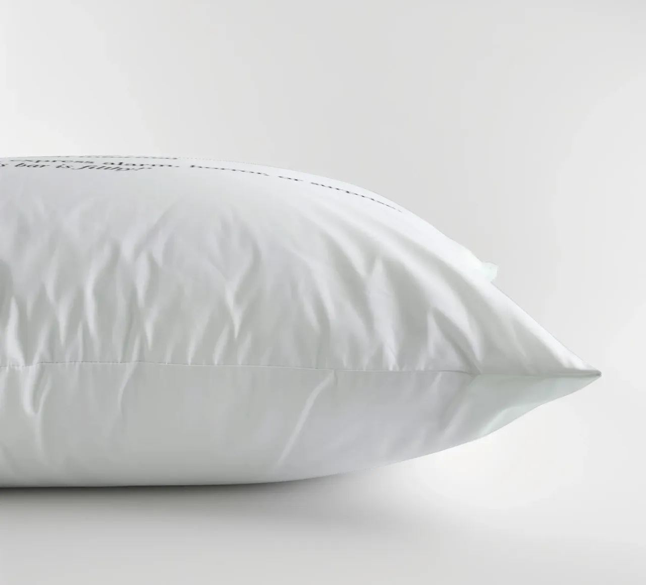 The eek interjection cuscino da Matěj Kašpar Jirásek