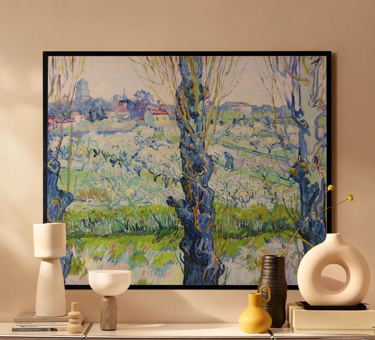 Vincent van Gogh - Veduta di Arles, frutteti in fiore poster con telaio in plastica da Venus Art
