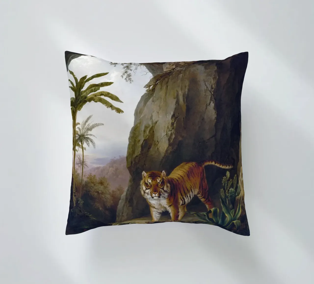 Tiger in a Cave cuscino da vintageshop