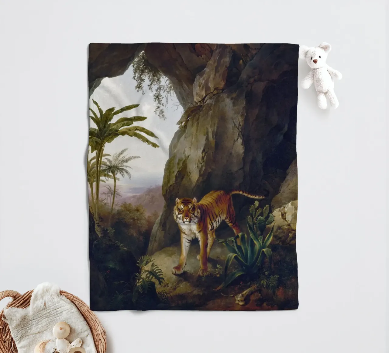 Tiger in a Cave coperta in pile da vintageshop