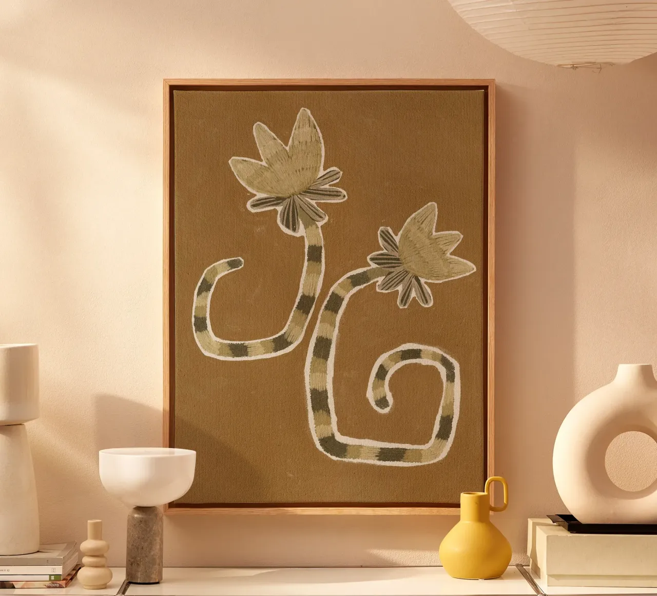 Delicate Bloom II di Shatha Dafai tela con Cornice a cassetta da Linda Richardson