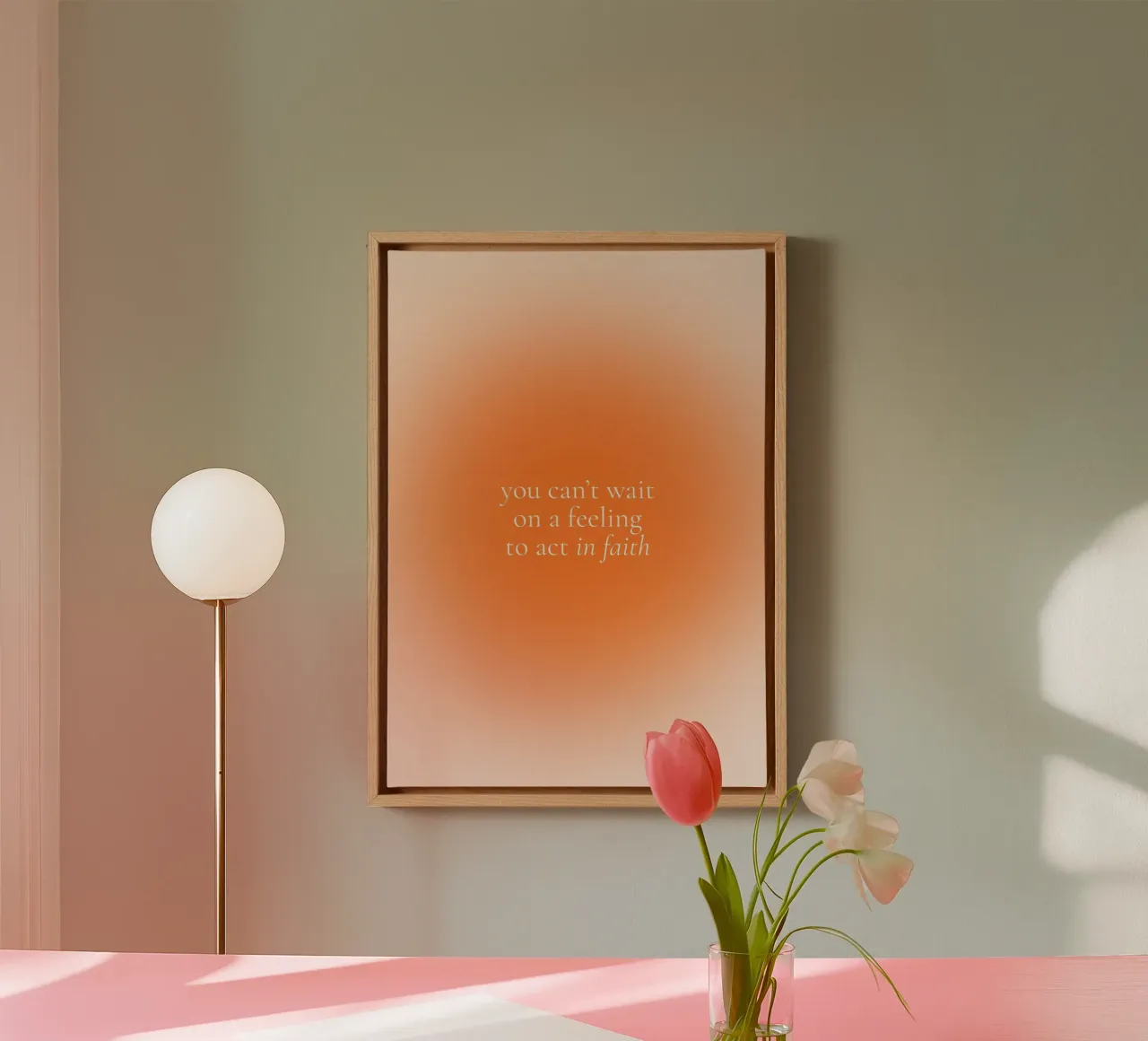 Act in Faith, Minimalistische christelijke kunstdruk met kleurverloop canvas met Baklijst van vintagepod