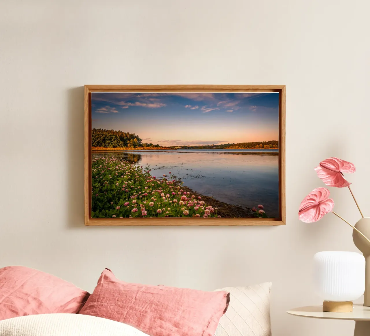 Il lago artificiale al tramonto tela con Cornice a cassetta da Marcus Beckert | Fotografie
