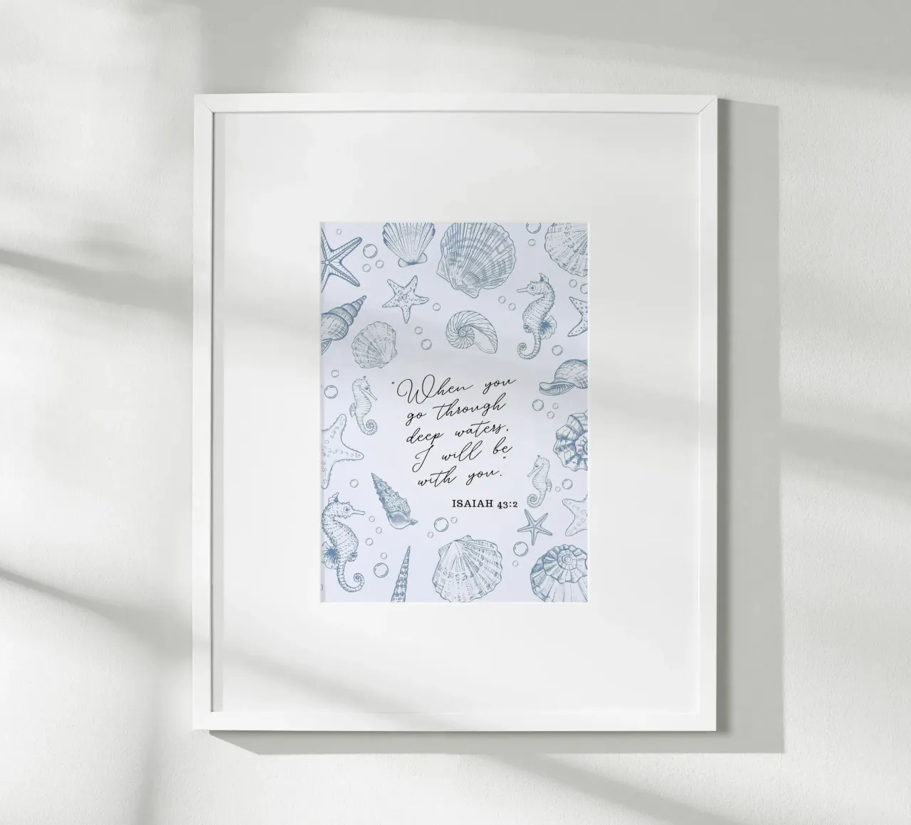Isaia 43:2, Acque profonde, Conchiglie Arte da parete poster da vintagepod