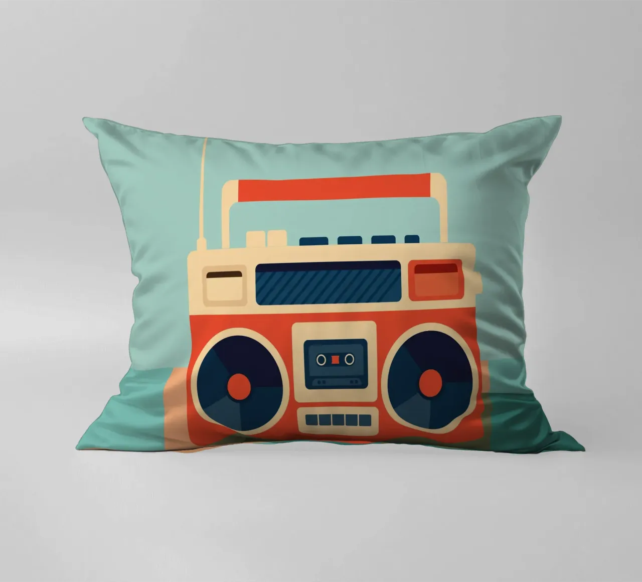 Retro Ghettoblaster cuscino da DARIA IVANOVNA
