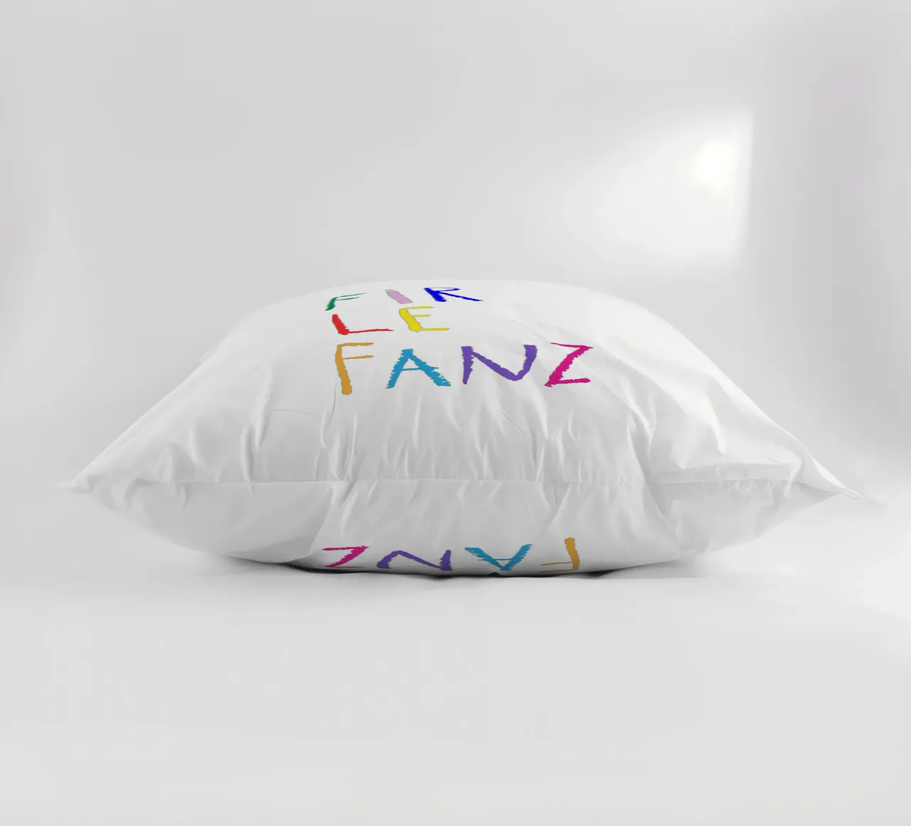 Firlefanz - bunt cuscino da Brushmeetspaper