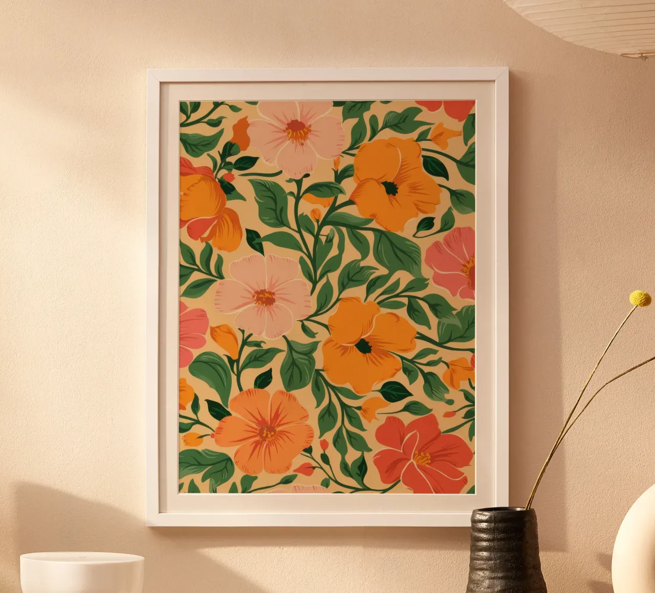Prato caldo e floreale poster con telaio in legno da Echo Saber