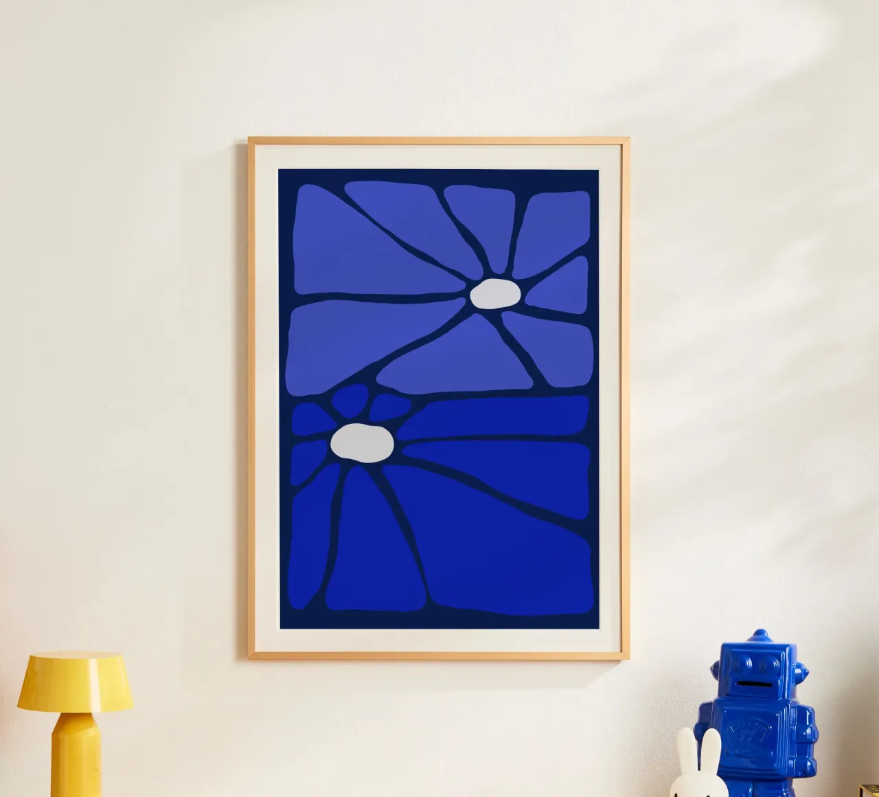Indigo bloom poster con telaio in legno da TijanaArtStudio88