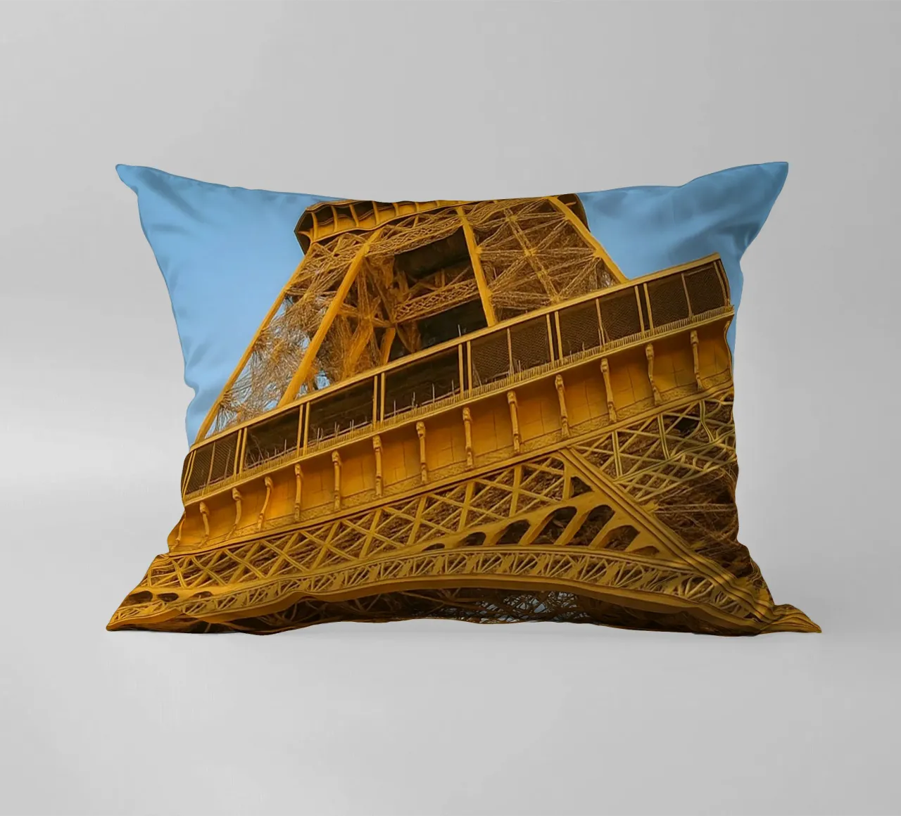 vue de la tour eiffel photographie retro coussin de viantishop