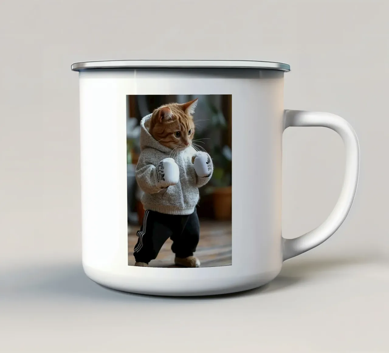cat boxing tazza in smalto da Good days
